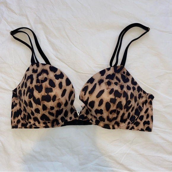 Victoria's Secret Other - Victoria’s Secret Very Sexy Push Up Bra